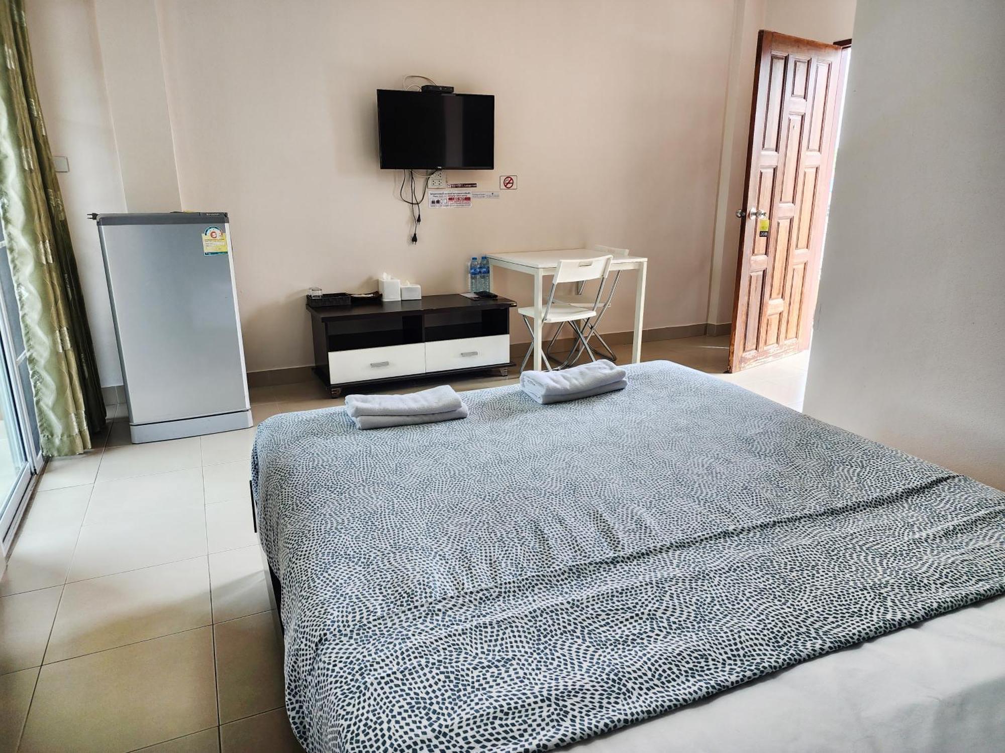 Ban Huai Krathaek Lemae Residence เลอเม เรสซิเดนซ์ อำเภอเขาย้อย เพชรบุรี חדר תמונה